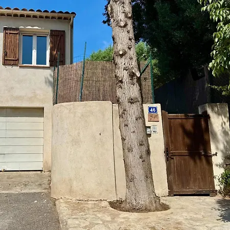 Avec Terrasse, Parking Et Clim A 10 Min A Pied Du Vieux Port La Ciotat