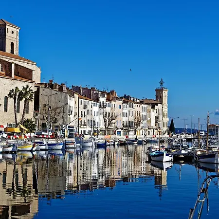 Avec Terrasse, Parking Et Clim A 10 Min A Pied Du Vieux Port